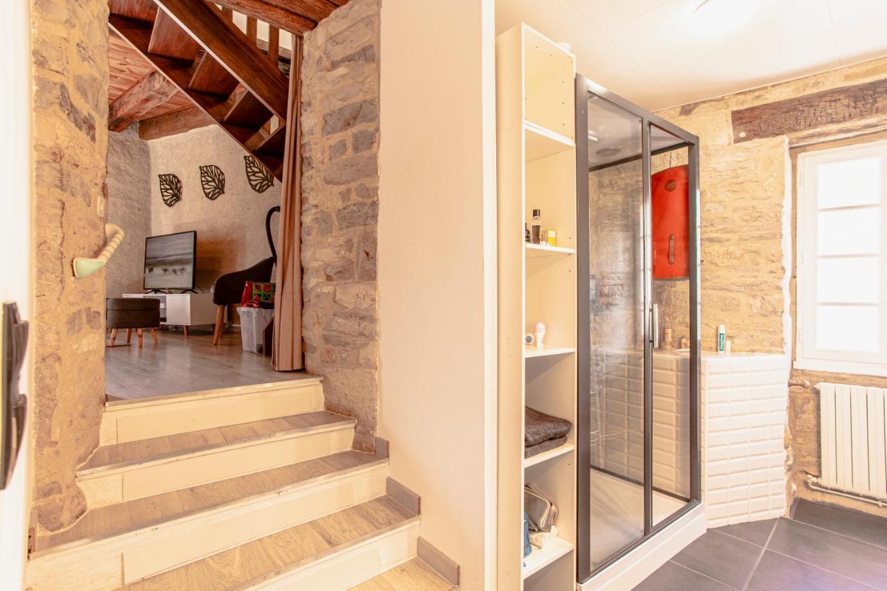 Maison En Pierres Au Coeur Du Village Medieval De Holiday home *